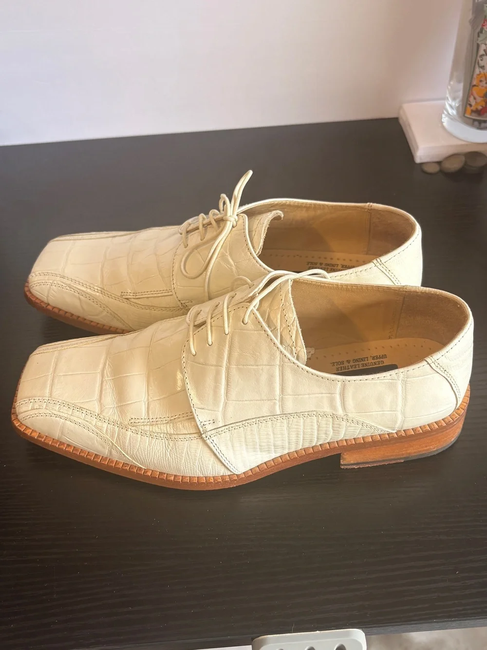 Men's Cream Croc-Embossed Leather Derby Shoes